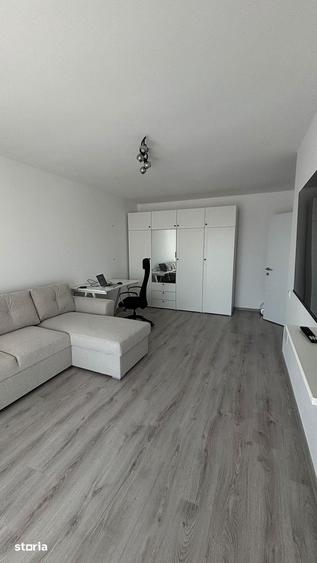 Apartament cu 2 camere decomandat în Metalurgiei