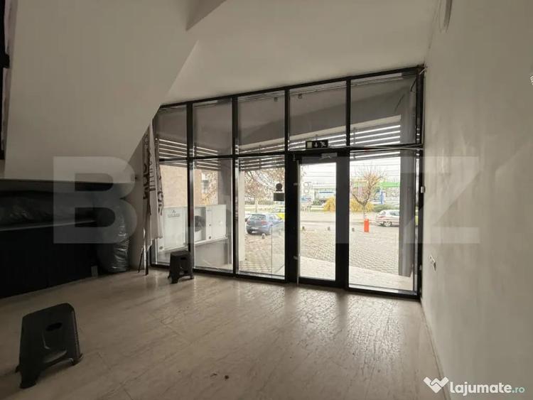 Spațiu comercial, de 156 mp, în Calea Severinului
