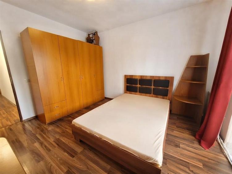Apartament cu 2 camere nedecomandat în Mărăști
