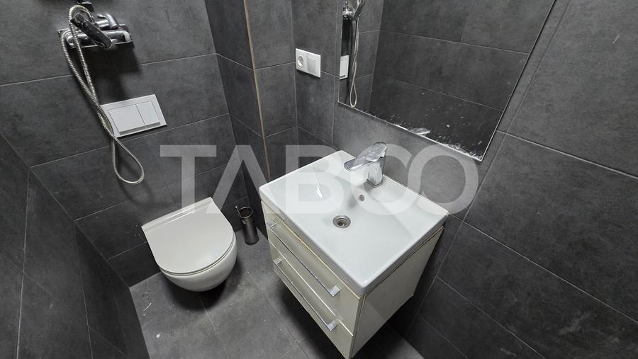 Apartament cu 3 camere decomandat, mobilat în Piața Cluj