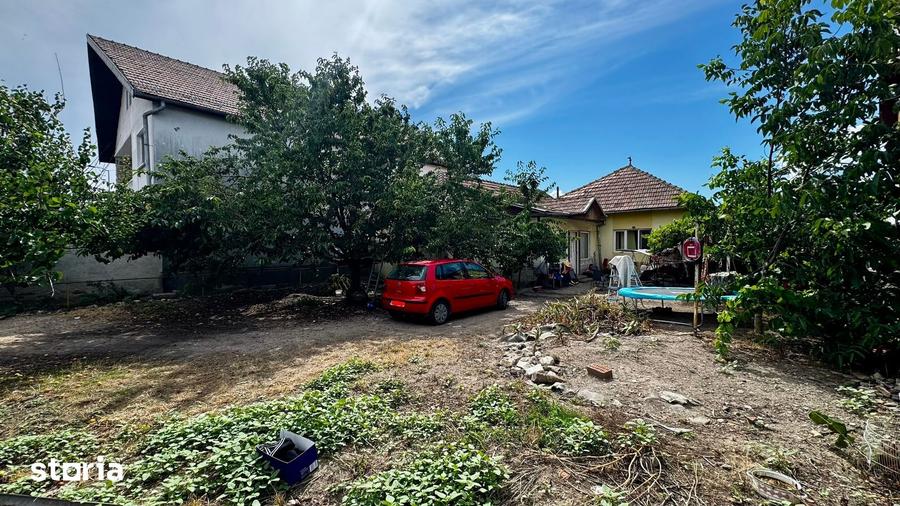 Casă cu 3 camere cu Teren 792 Mp în Central