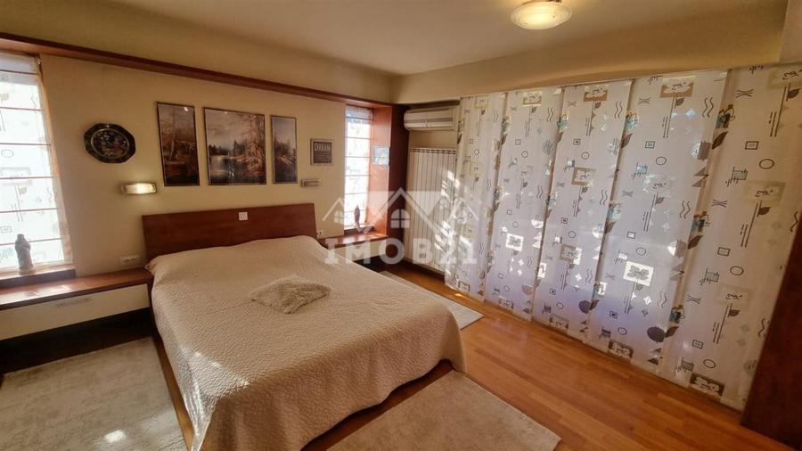 Casă individuală cu 5 camere cu Piscina în Nord-Est