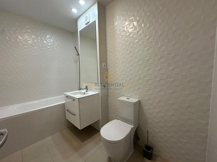 Apartament cu 2 camere decomandat, mobilat în Central