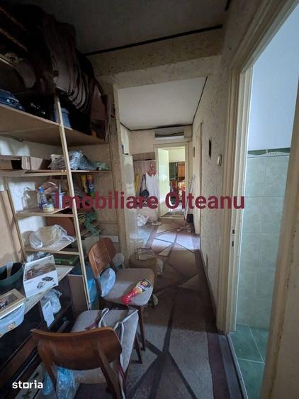 Apartament cu 2 camere decomandat în Calea București