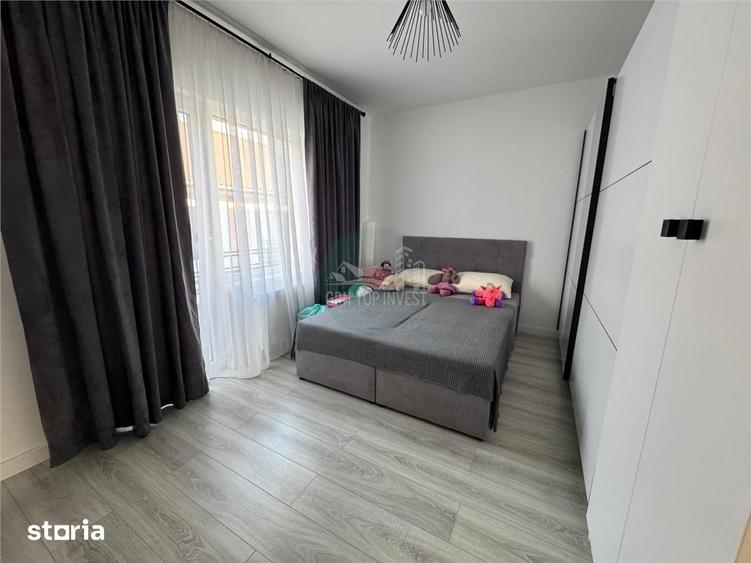 Casă cu 3 camere decomandat cu Teren 112 Mp în Central