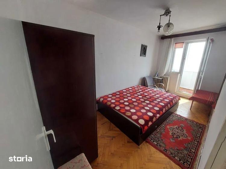 Apartament cu 3 camere semidecomandat, mobilat în Iosefin