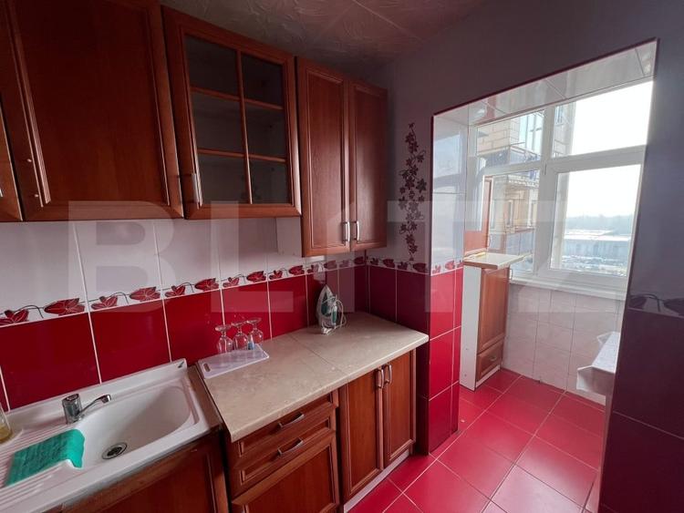 Apartament cu 2 camere decomandat, mobilat în 9 Mai — fotografia 3