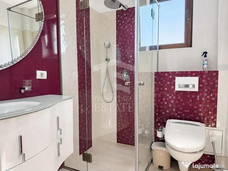 Apartament cu 3 camere semidecomandat în City Park Mall