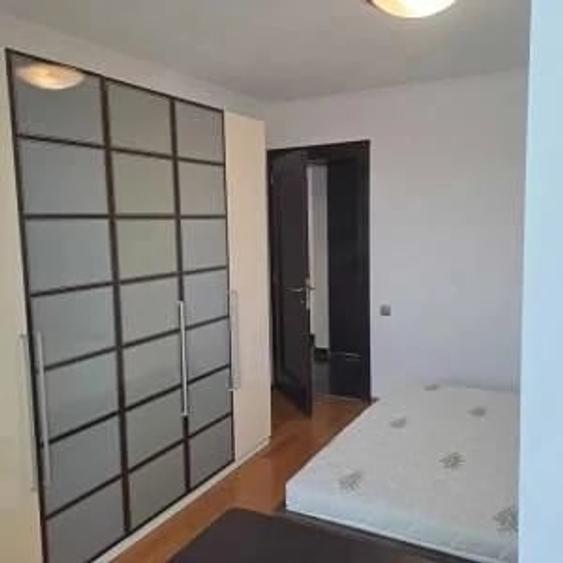 Apartament cu 2 camere decomandat în Ștrand