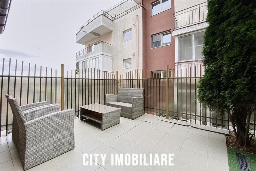 Apartament cu 2 camere semidecomandat, mobilat în Florești
