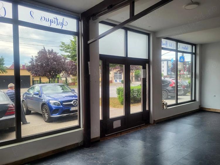 Spațiu comercial, de 70 mp, în Exterior Vest