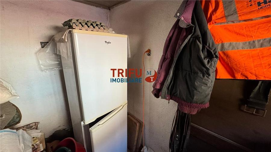 Casă individuală cu 4 camere cu Canalizare în Cricău