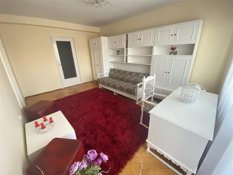 Apartament cu 2 camere decomandat, mobilat în Mănăștur