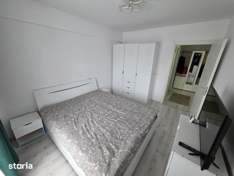 Apartament cu 2 camere decomandat în Bârnova