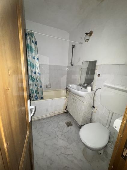 Apartament cu 2 camere decomandat, mobilat în Jibou