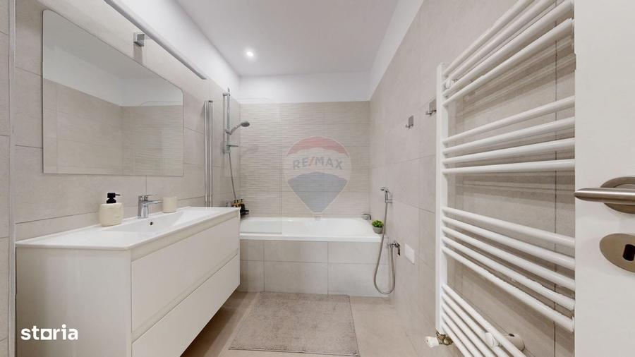 Apartament cu 3 camere în Bartolomeu — fotografia 3