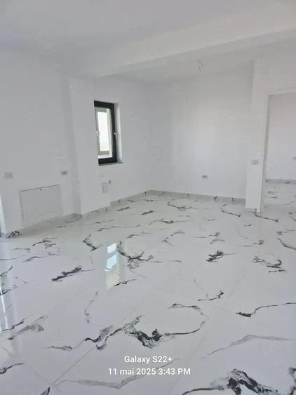 Apartament cu 2 camere semidecomandat în Eforie