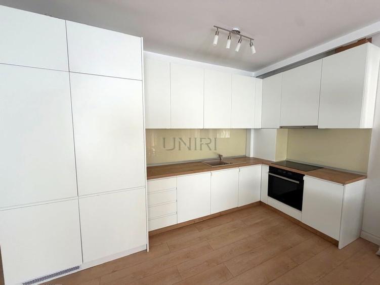 Direct proprietar , 3 camere, parcare subterana, Bdul Unirii- Nerva Traian - 5
