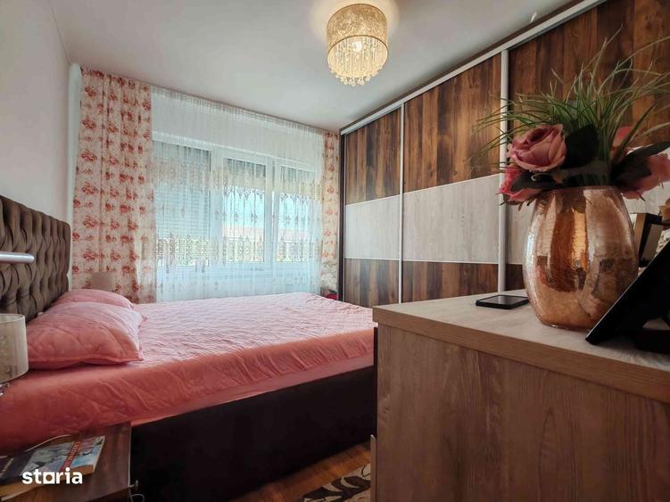 Apartament cu 3 camere decomandat în Decebal