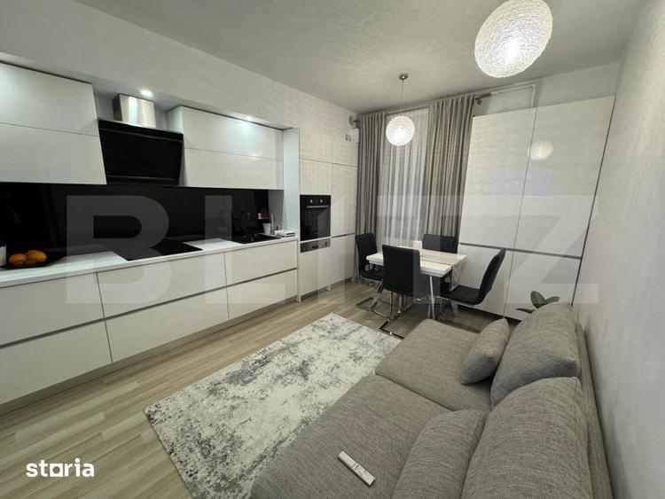 Apartament cu 3 camere decomandat în Mărișelu