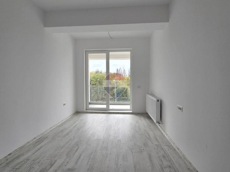 Apartament cu 2 camere semidecomandat în Vitan-Bârzești