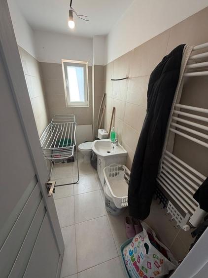 Duplex cu 3 camere cu Canalizare în Central