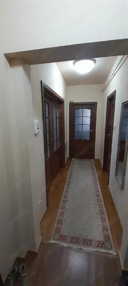 Apartament cu 2 camere decomandat în Est