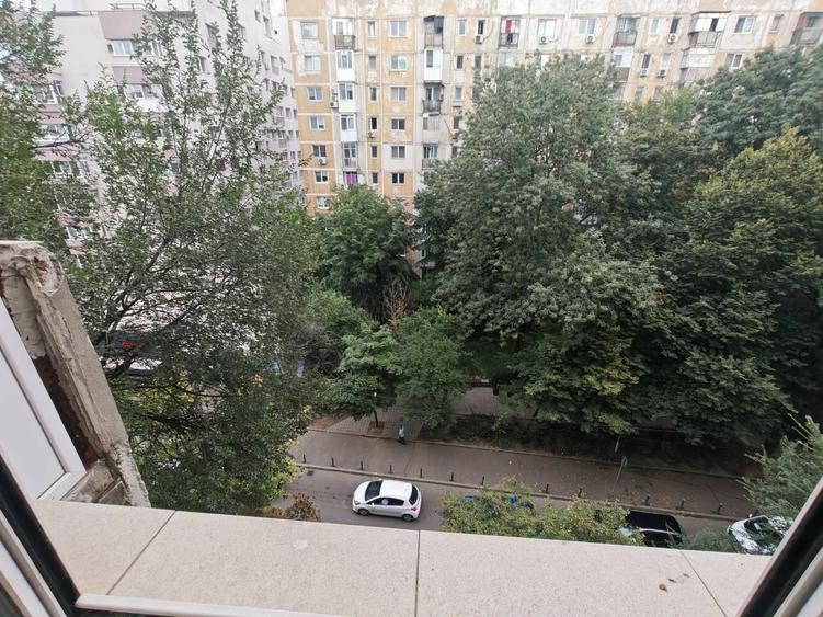 Apartament cu 2 camere decomandat în Gorjului