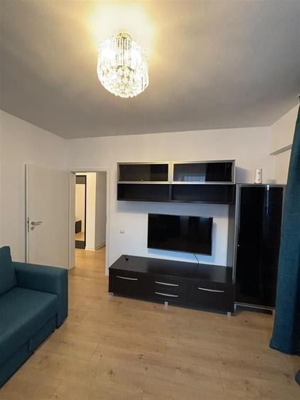 Apartament cu 2 camere decomandat, mobilat în Florești