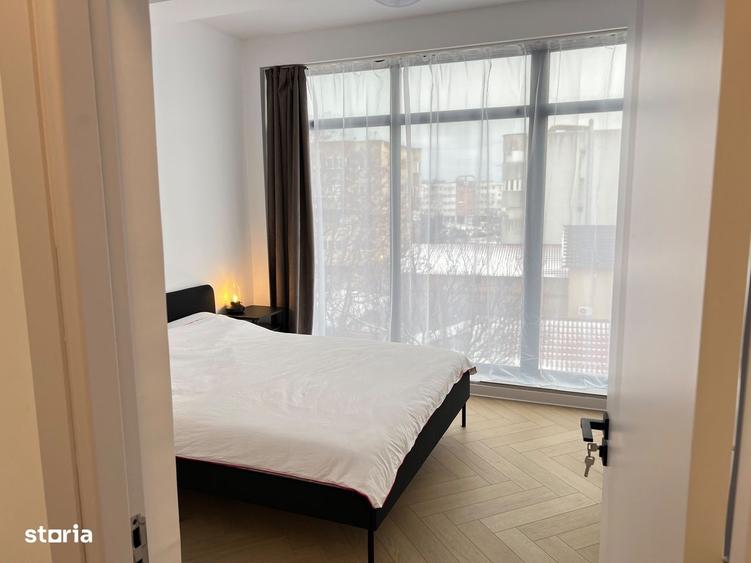 Apartament cu 2 camere, mobilat în Ultracentral