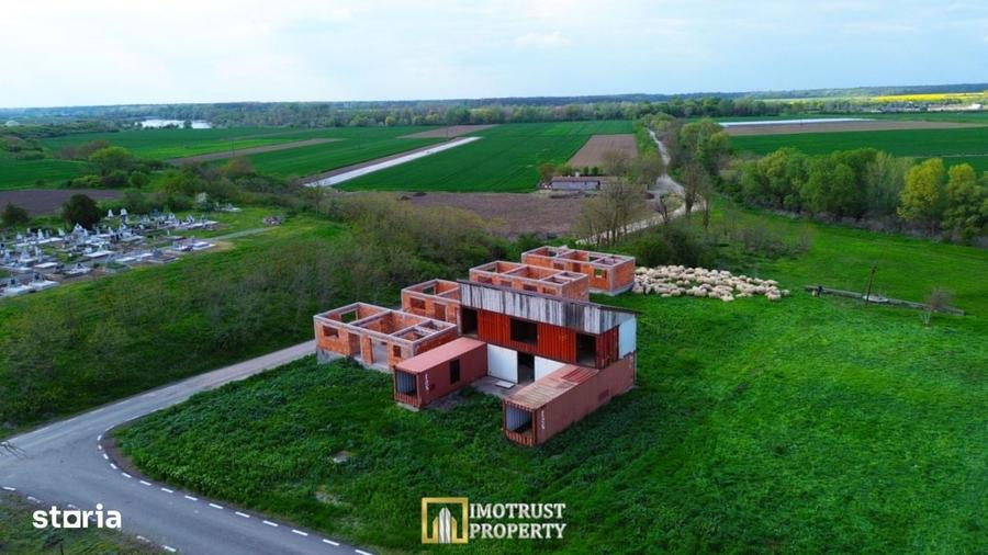 Casă cu 3 camere cu Teren 180 Mp în Orțișoara
