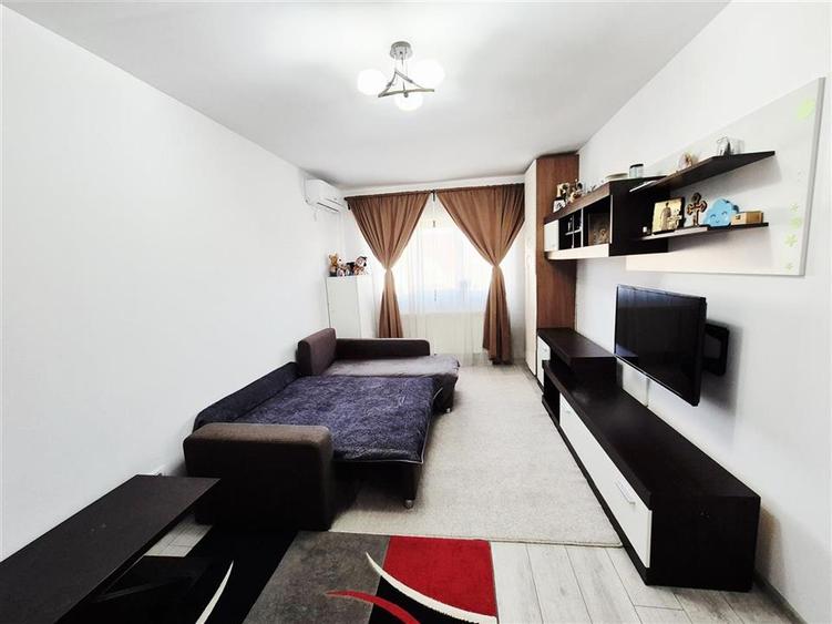 Apartament cu 2 camere decomandat în Bucium