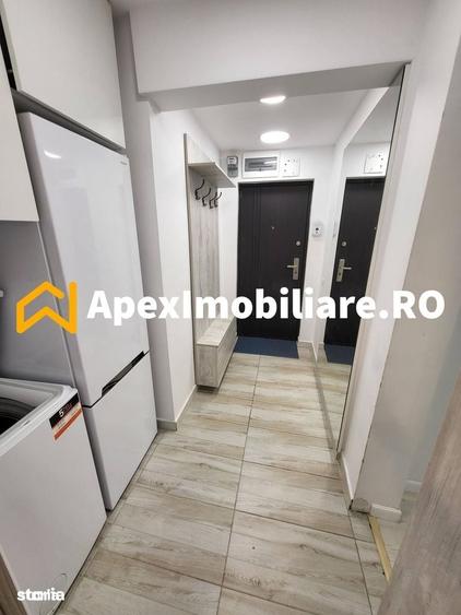 Apartament cu 2 camere semidecomandat în Victoriei