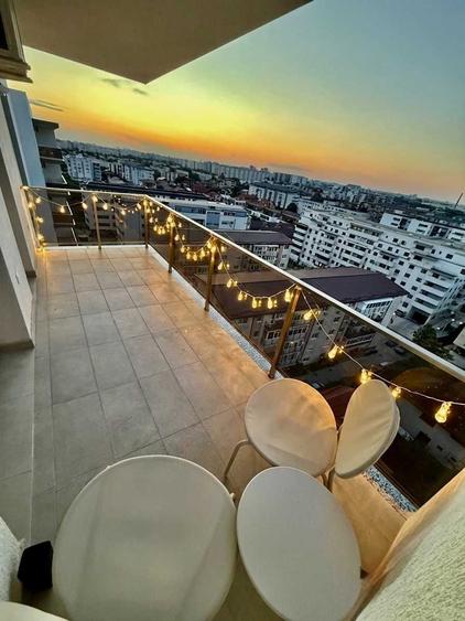 Apartament cu 2 camere decomandat în Titan