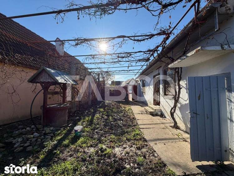 Casă cu 2 camere cu Canalizare în Cristian