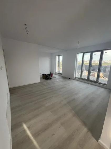 Casă finalizată cu 4 camere! - 7