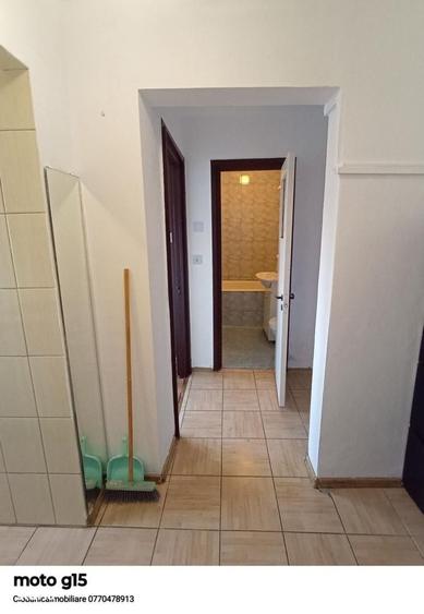 Apartament cu 2 camere decomandat în Veteranilor