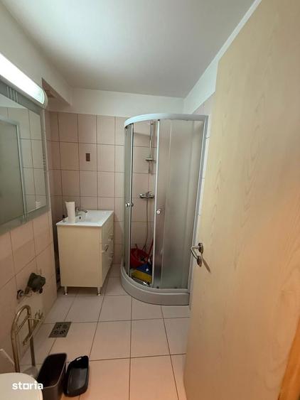 Garsonieră decomandată în Tipografilor