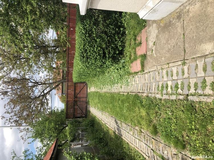 Casă cu Teren 2600 Mp în Periș
