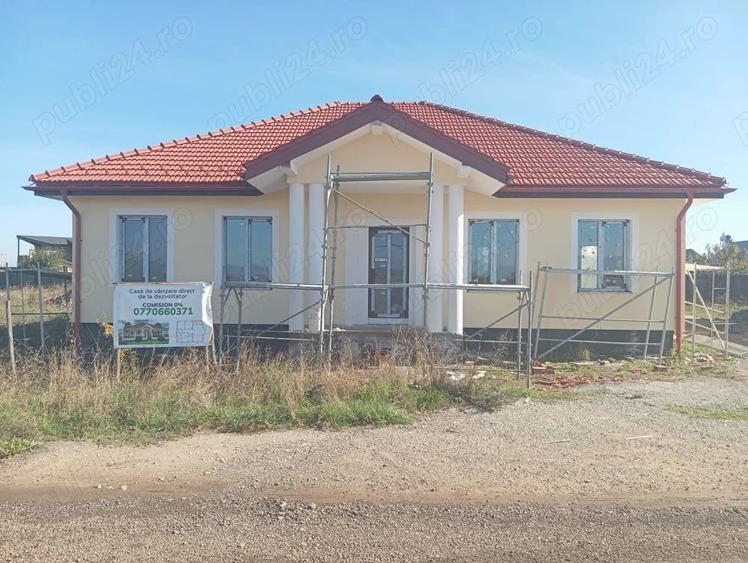 Casă cu Teren 512 Mp în Sânpetru