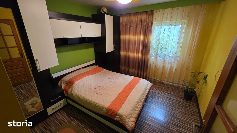 Vand ap cu 3 camere zona Mircea Voda - 9