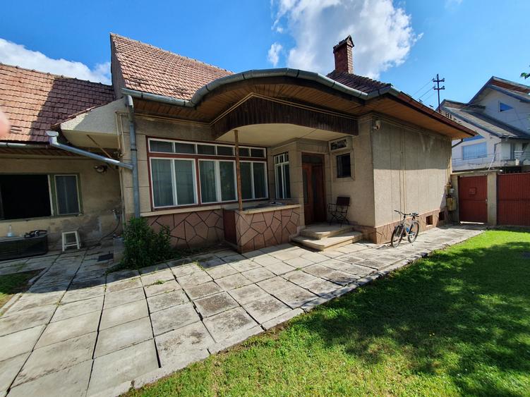Casă individuală cu 4 camere cu Teren 1000 Mp în Baciu