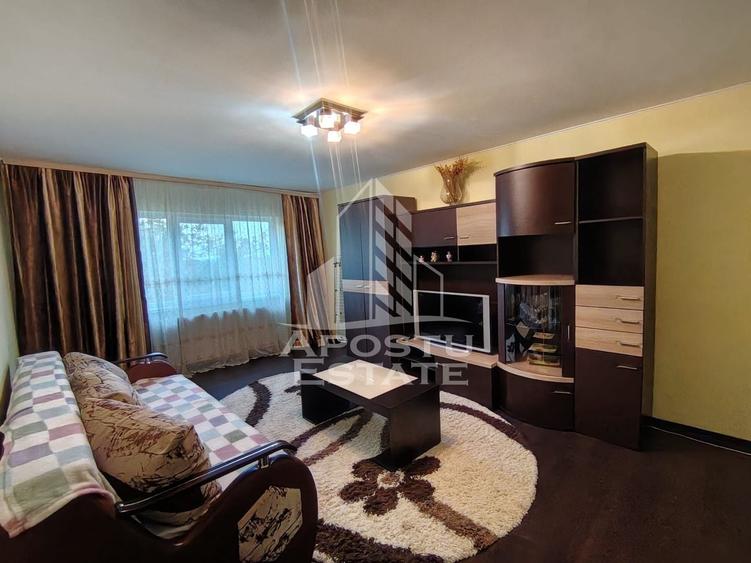 Apartament cu 2 camere decomandat în Bucovina