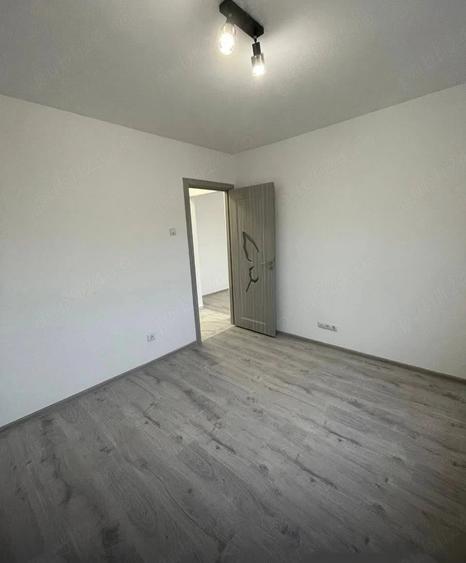 2 camere Dsmbovita 78000 euro - 2