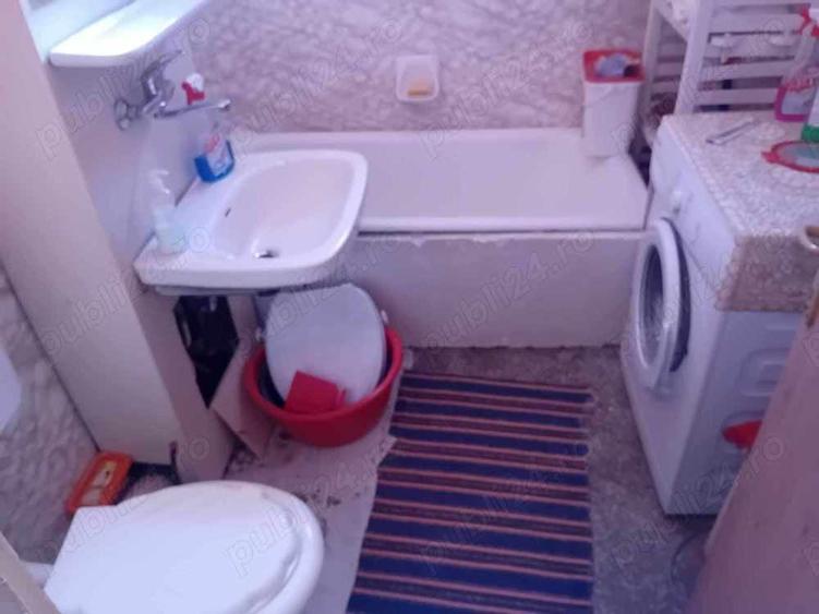 Apartament cu 2 camere decomandat în Dărmănești