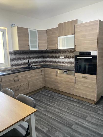 Apartament cu 2 camere decomandat în Giarmata