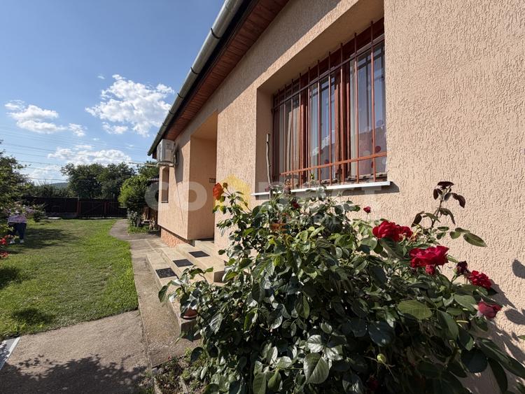 Casă individuală cu 1 camere cu Canalizare în Gilău
