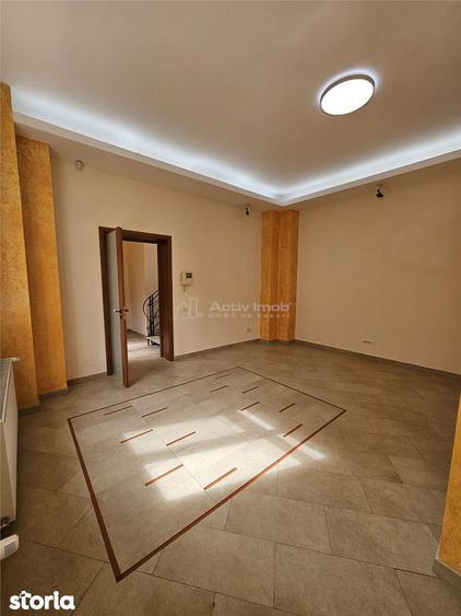 Casă cu 4 camere cu Teren 40 Mp în Cotroceni