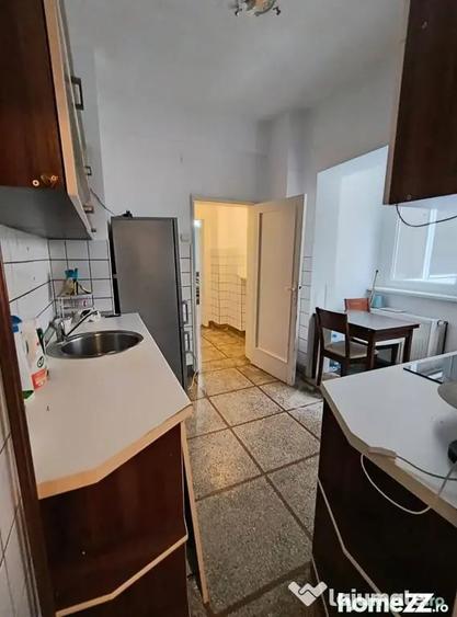 Apartament cu 2 camere semidecomandat în Sala Palatului