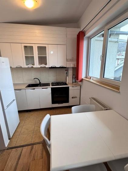 Apartament cu 2 camere, mobilat în Grigorescu